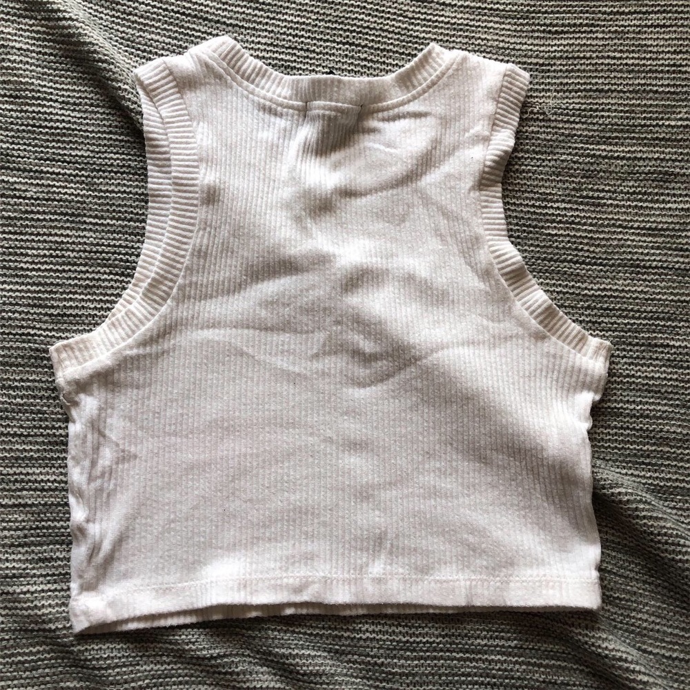 Cropped top - Picture 2 of 2